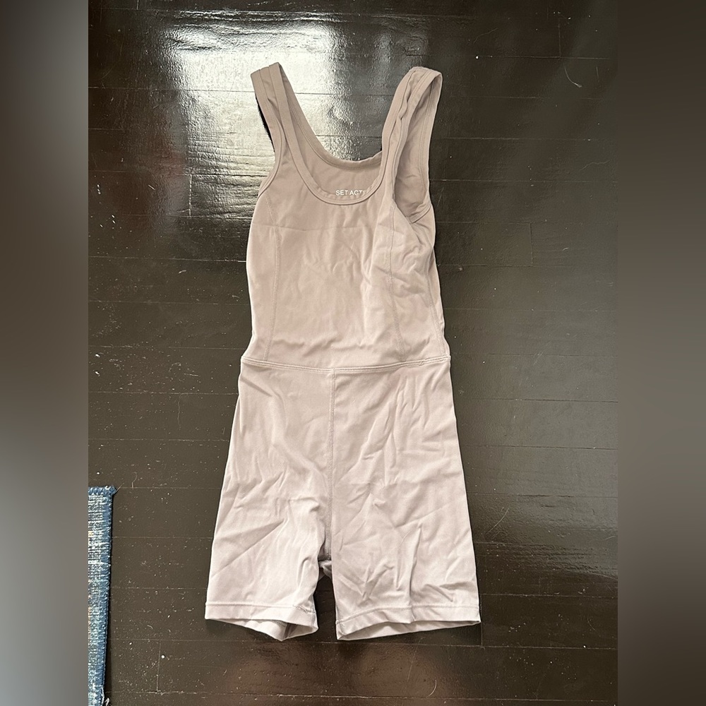 Set Active. SPORTBODY® SHORTYSUIT
